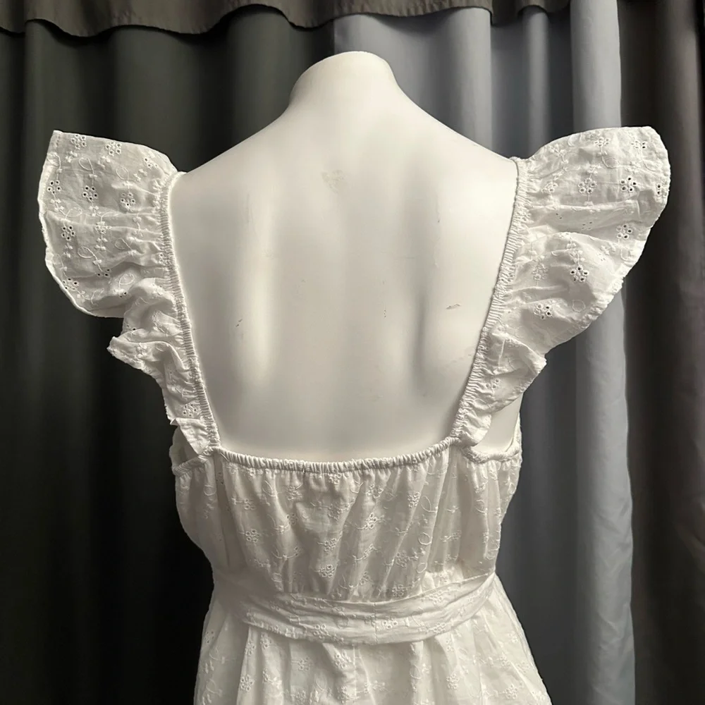 🥰 Juniors' Live To Be Spoiled Sleeveless Eyelet Faux Wrap Skater Dress, size L - Picture 5 of 10